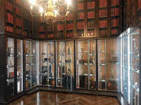 https://www.leona-arte.com/website/expos/files/gimgs/th-129_129_ranme-sala-bruni-botella4714.gif