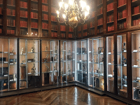 https://www.leona-arte.com/website/expos/files/gimgs/th-129_129_ranme-sala-bruni-botella4718.gif