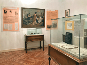 https://www.leona-arte.com/website/expos/files/gimgs/th-152_152_ranme-la-vacuna-2023-09.gif